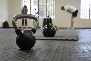 Jak zbudować masę mięśniową: Trening i dieta